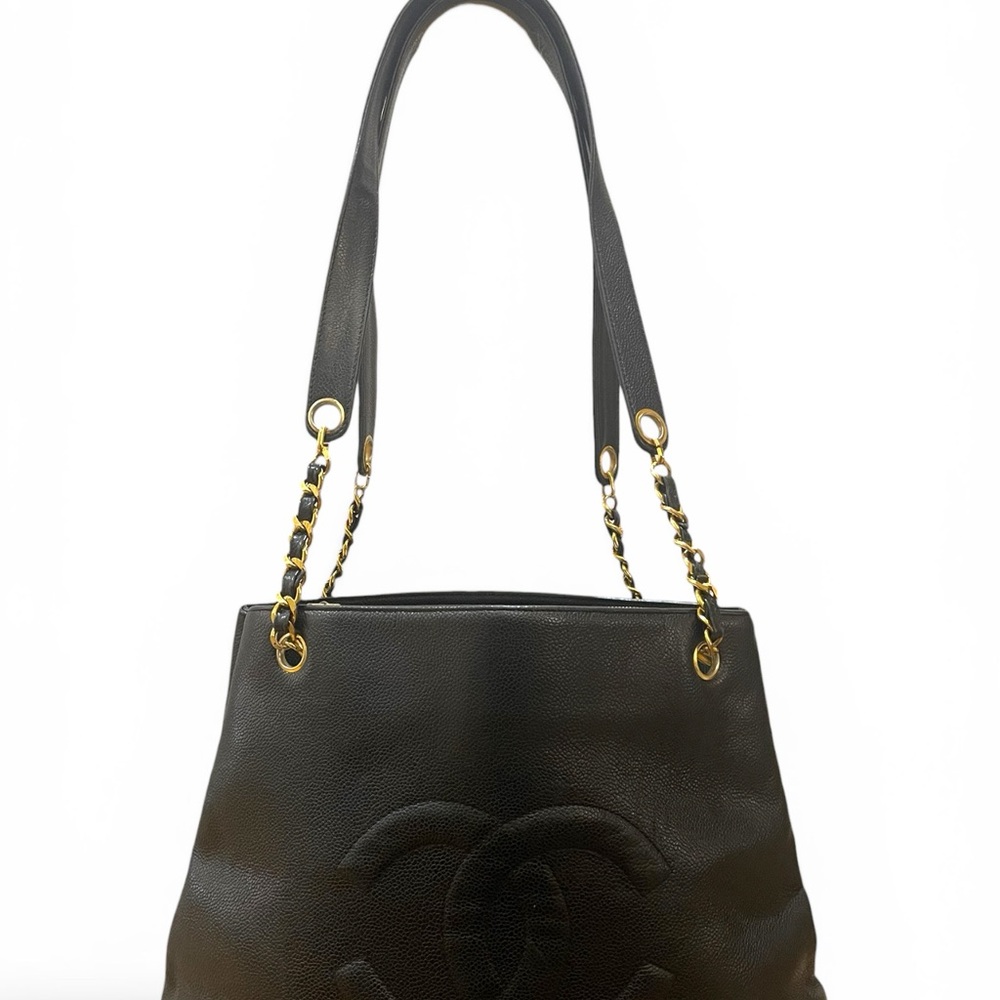 Chanel Caviar CC Chain Tote